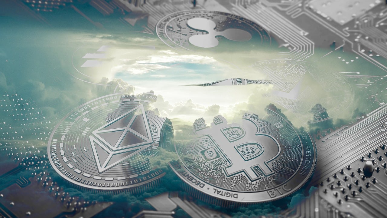 五月金融生态升级，钱急速流动至最新版应用